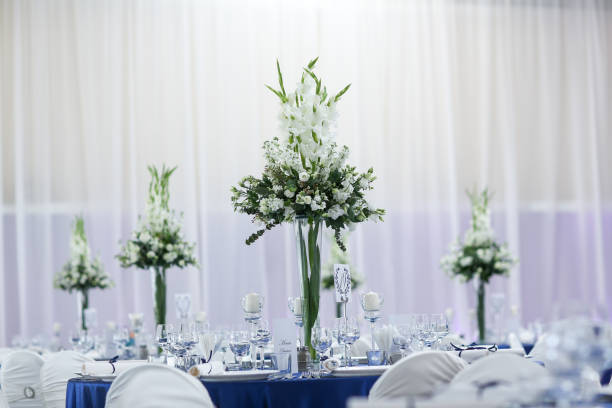 istock Beautifully wedding decoration in a restaurant, selective focus 1139617335