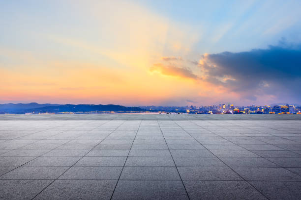 istock Empty floor and beautiful city scenery with mountain in Hangzhou 1139632572