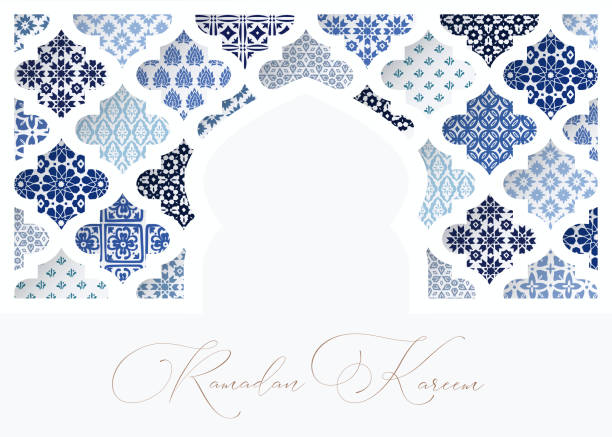 illustrations, cliparts, dessins animés et icônes de silhouette de fenêtre de mosquée oranmental blanc décorée par des carreaux bleus arabes. carte de voeux, invitation pour les vacances musulmanes ramadan kareem. illustration vectorielle bacground, bannière web. - bacground