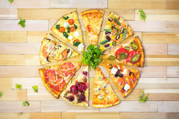 pizza from different fillings