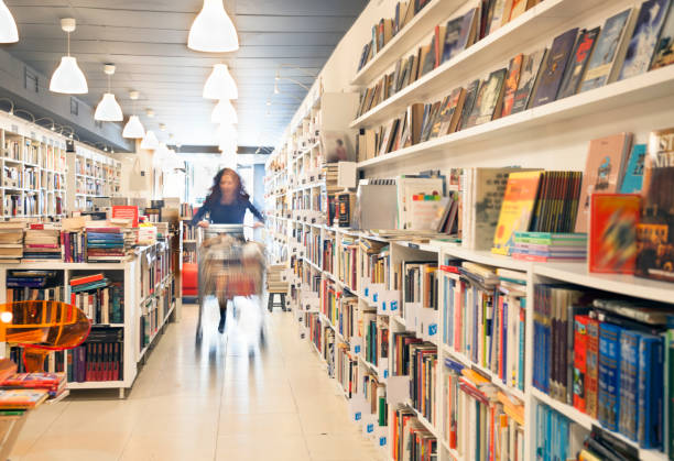istock Buying in a hurry in the bookstore 1139671421