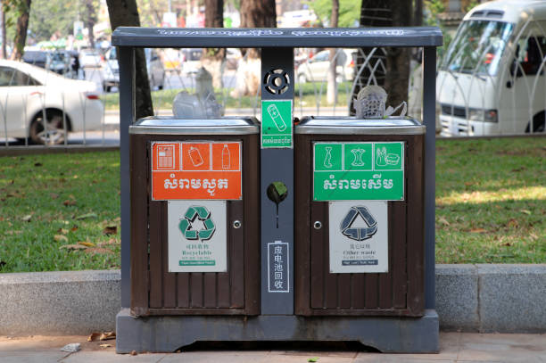 istock Large trash that separates between general waste and recyclable waste with used batteries. 1139704776