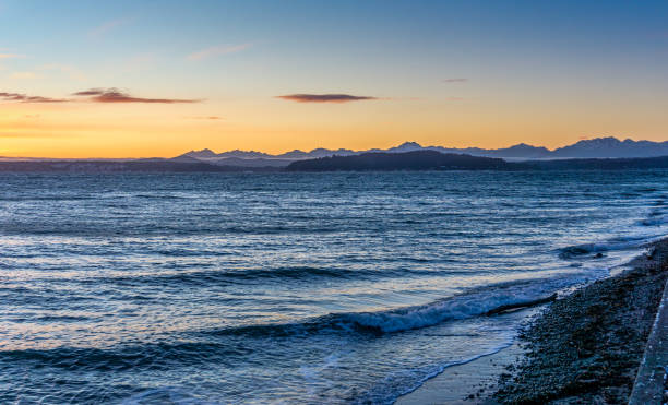 istock Sunset And West Seattle Shoreline 2 1139723615