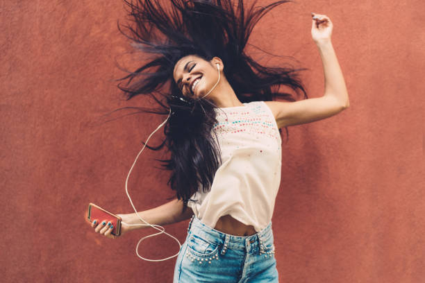 istock Listening to the music 1139749031
