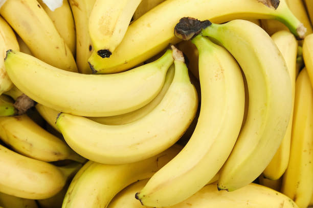 istock Fresh yellow bananas raw fruits 1139751007