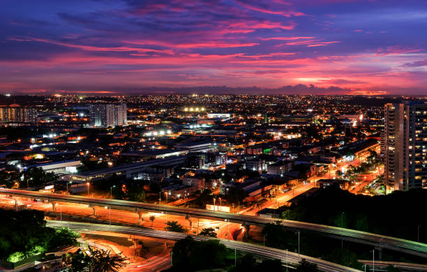 Night view from Recife city