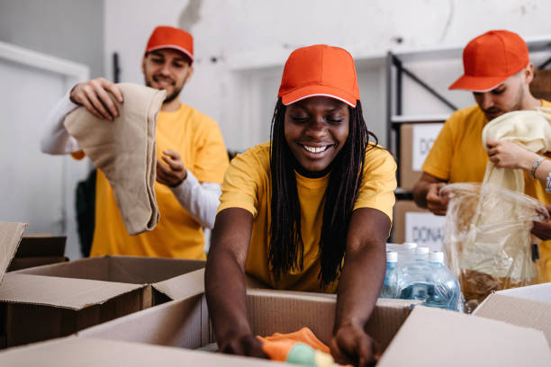 istock Generous people helping to poor people 1139777087