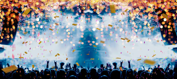 istock Music festival crowd 1139780652