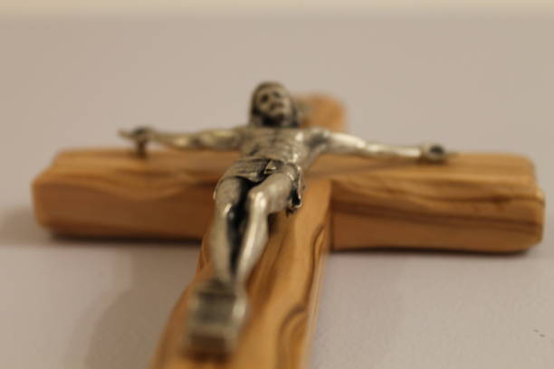 istock jesus on the cross 1139781353