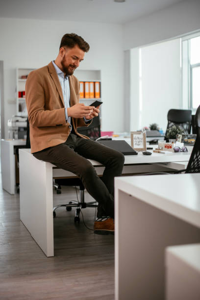 istock Businessman in the office 1139803748