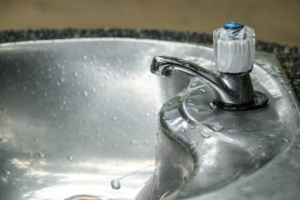 istock Faucet with water in the park. Close up. 1139824994