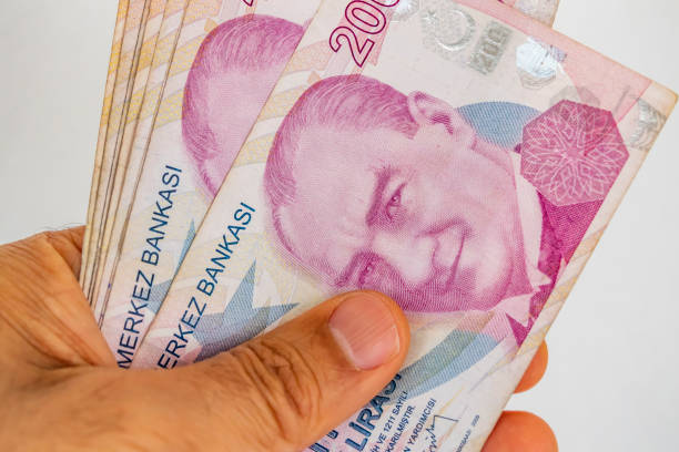 istock close up two hundred turkish lira banknotes in circulation 1139844918