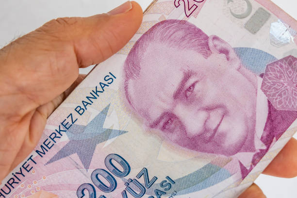 istock close up two hundred turkish lira banknotes in circulation 1139849982