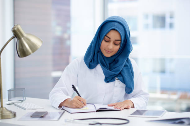 istock It's important to put your findings in pen 1139869722