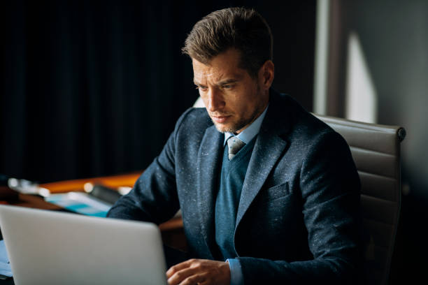 istock Young businessman in office 1139889284
