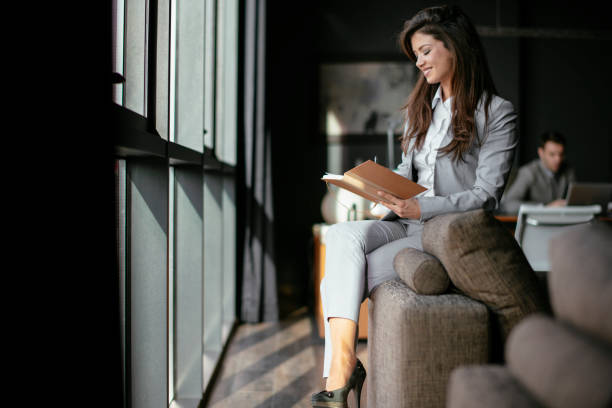 istock Businesswoman at the office 1139892213