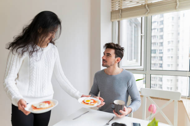 istock You Wanna Eat Breakfast With Me? 1139895158