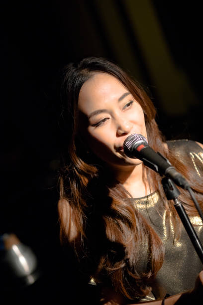 istock Female thai jazz and pop singer 1139895891