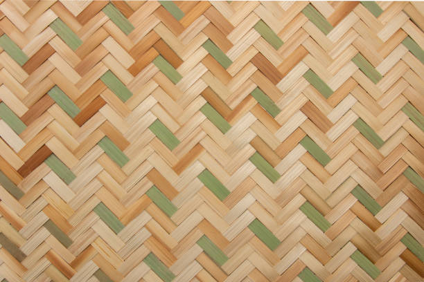 textura de vime, detalhe artesanato bambu tecelagem fundo de textura. - woven bamboo art close up - fotografias e filmes do acervo