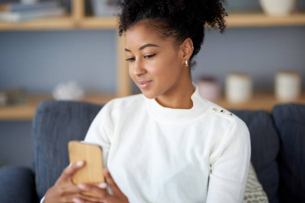 istock Texting and making new friends online 1139919947