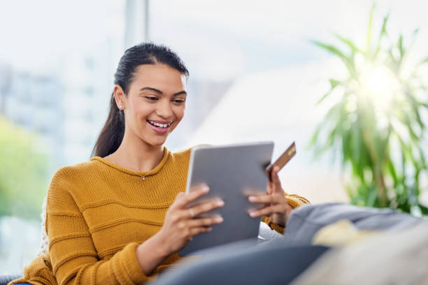 istock I see so many things that I want online 1139923212