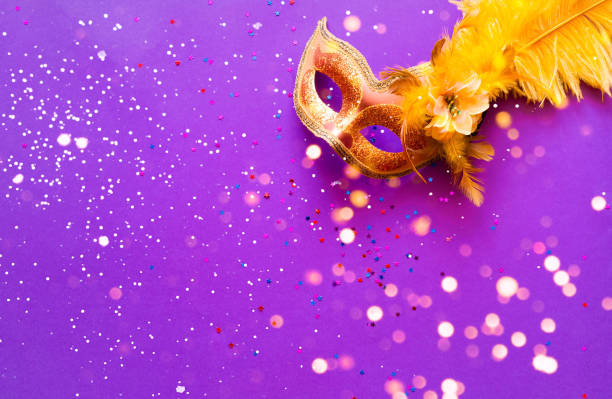 carnival mask on purple background with blur effect. - opera music mask carnival imagens e fotografias de stock