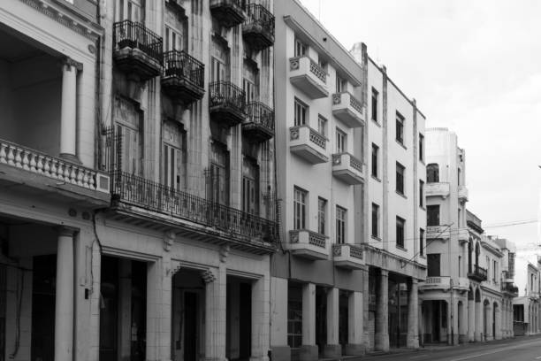 istock Havana, Cuba B&W Urban Architecture 1139974765