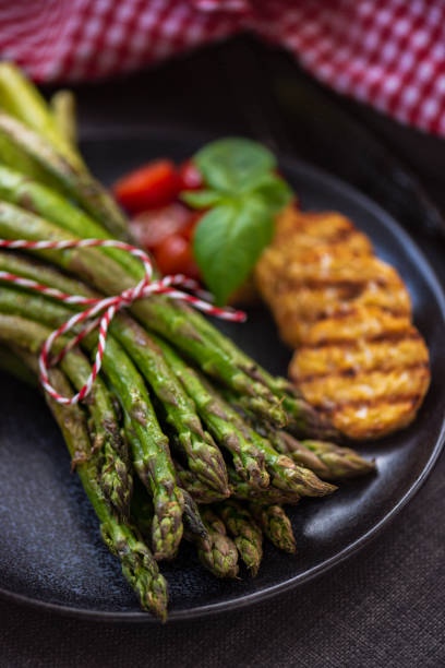 istock Grilled Green Asparagus with Tempeh 1139999217