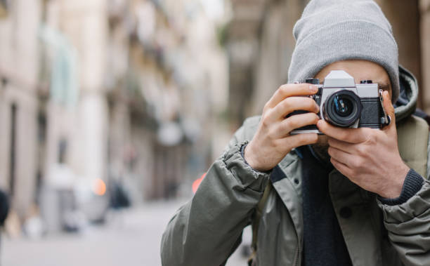 istock Old town tourist 1140003058