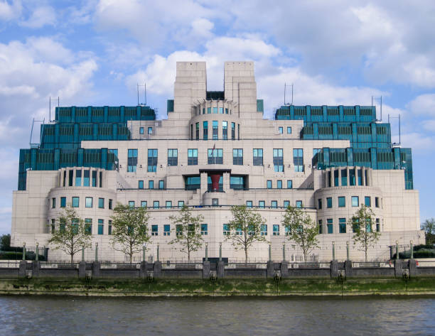 MI5 Buildng London, Circa 2012 : MI5 intelligence building on the River Thames at Vauxhall, London, UK mi6 stock pictures, royalty-free photos & images