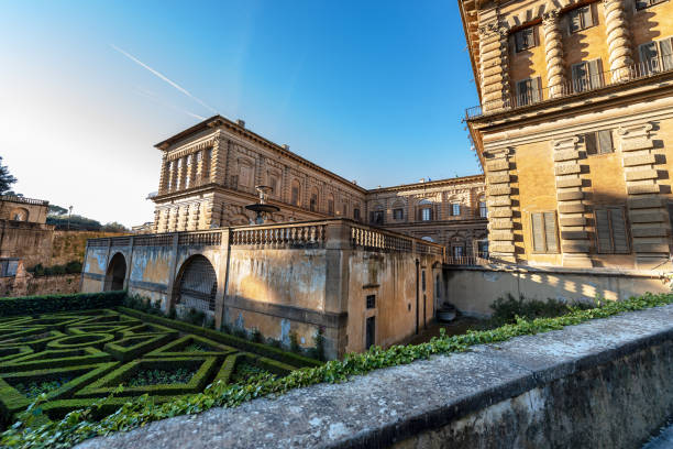 palazzo pitti en florencia toscana italia - villa italian culture facade ornamental garden fotografías e imágenes de stock