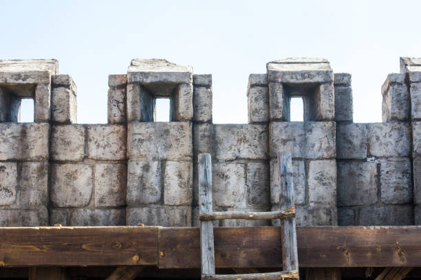 walls defending part of the scenography