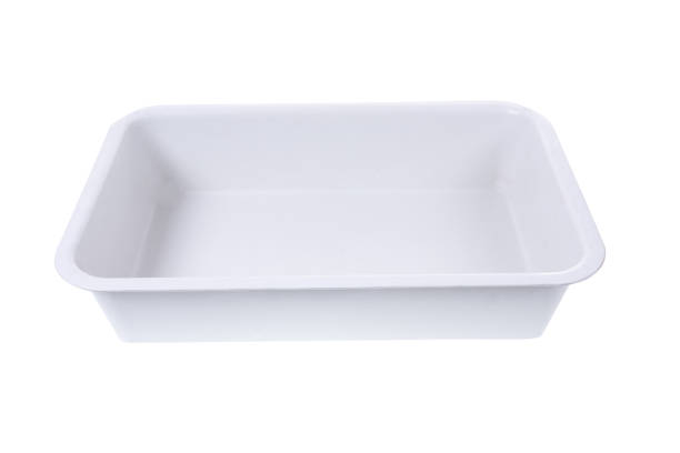 istock white plastic food box isolated on white background 1140103383