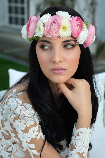 istock Wedding bride in outdoor 1140114147