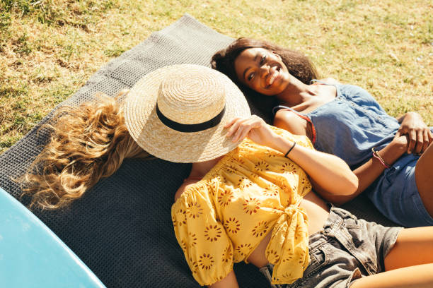 istock Women enjoying on a holiday 1140117455