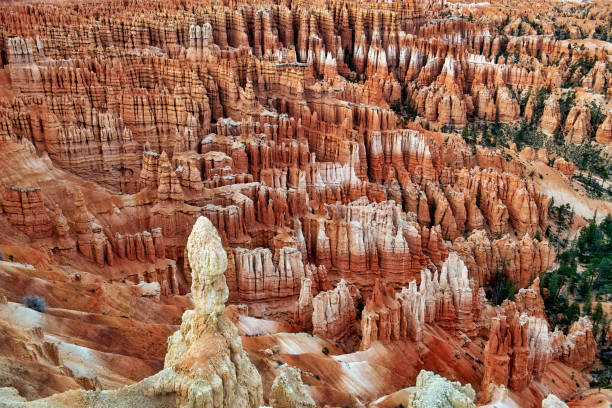 istock Hoodoo in Bryce Canyon 1140147242