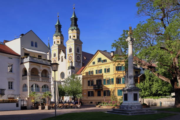 brixen in alto adige, cathedral - bressanone imagens e fotografias de stock