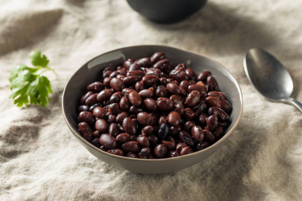 istock Organic Canned Black Beans 1140191369