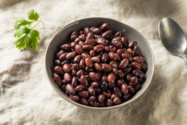 istock Organic Canned Black Beans 1140197867