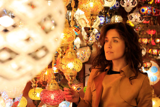 istock Happy woman in the grand bazaar 1140205074