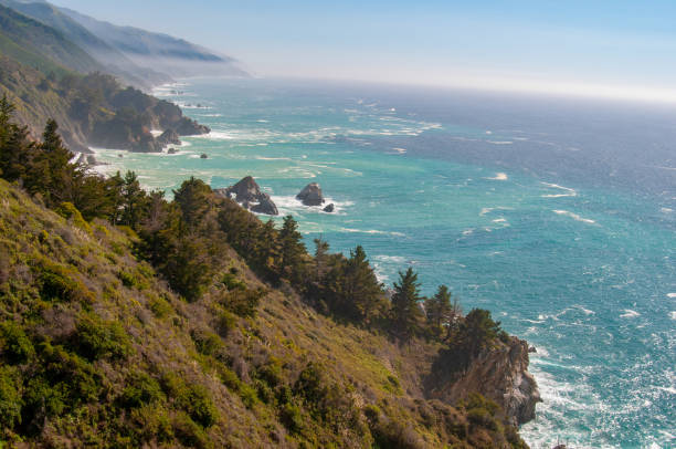 istock Big Sur Along California 1 1140210886