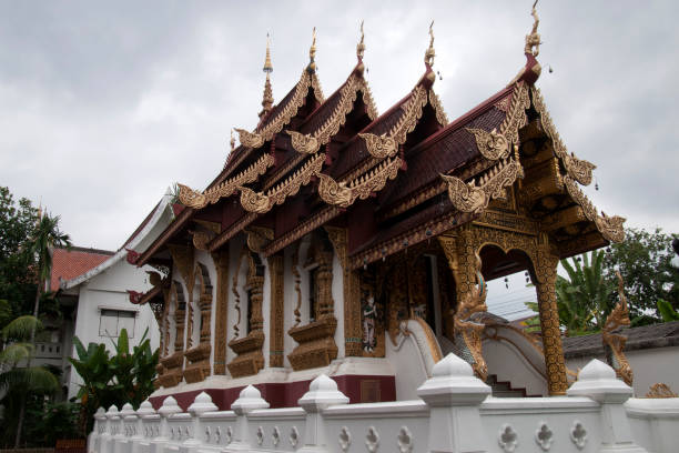 istock Wat Saen Muang Ma Luang on an overcast day 1140285385