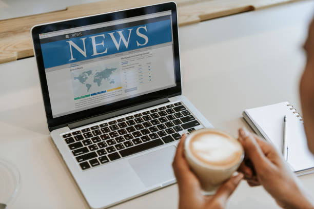 istock Woman reading online news 1140301525
