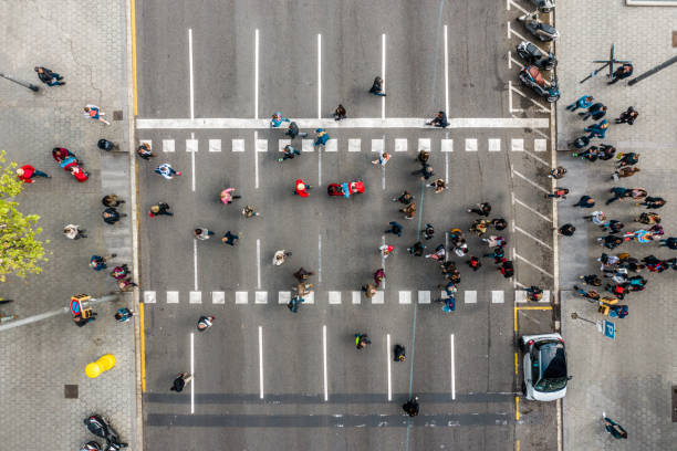 eixample neighborhood in barcelona - high angle view people people in a row directly above imagens e fotografias de stock