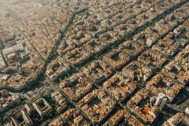 istock Eixample neighborhood in Barcelona 1140331960