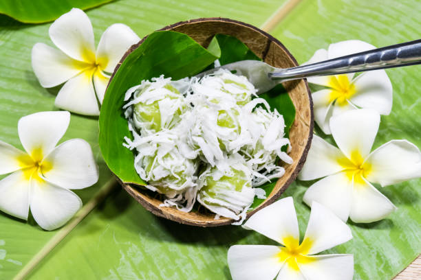 istock Coconut Ball (Thai Traditional Dessert) - Ka Nom Tom 1140353842