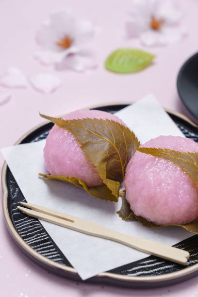 istock Japanese traditional sweet 'Sakura mochi' 1140355049