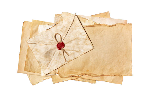 赤いシールワックスと空の古いヴィンテージ黄色の紙シートのモックアップ - stationary sheet template paper ストックフォトと画像