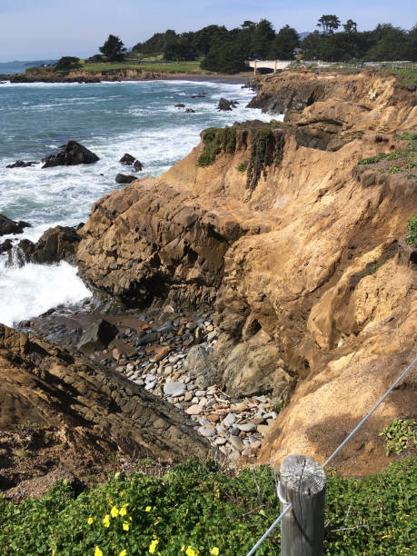 istock California Coast XXIX 1140382436