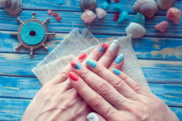 istock art sea manicure 1140389008